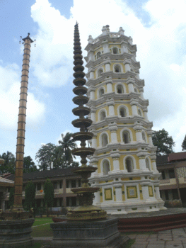 Lamp Tower at Sri Mahalsa...